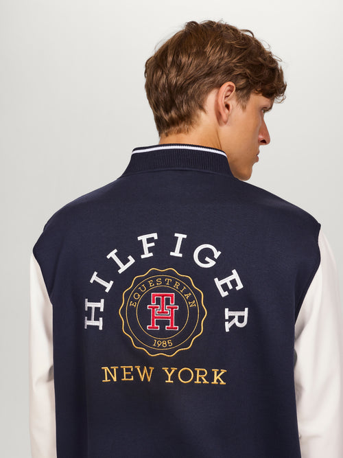 thompson-college-jacke-desert-sky